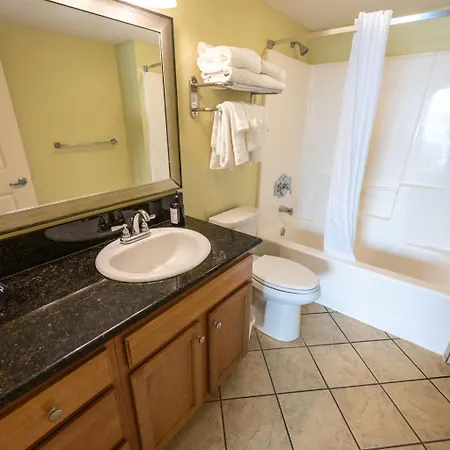Oceanfront Convenience On Lower Floor, Heated Pool Myrtle Beach Exterior photo