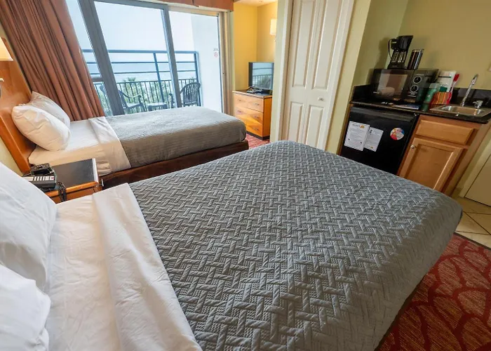 Oceanfront Convenience On Lower Floor, Heated Pool